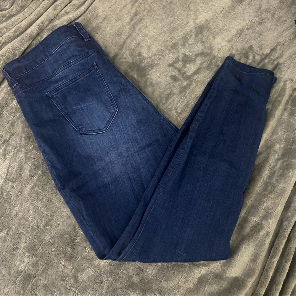 Celebrity Pink thin/stretchy jeans